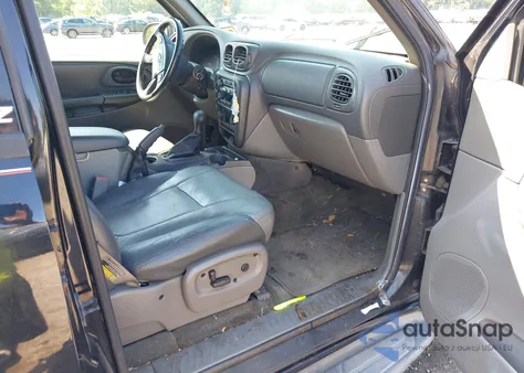 2002 Chevrolet Trailblazer Ltz from USA, damaged, VIN 1GNDT13S122323824